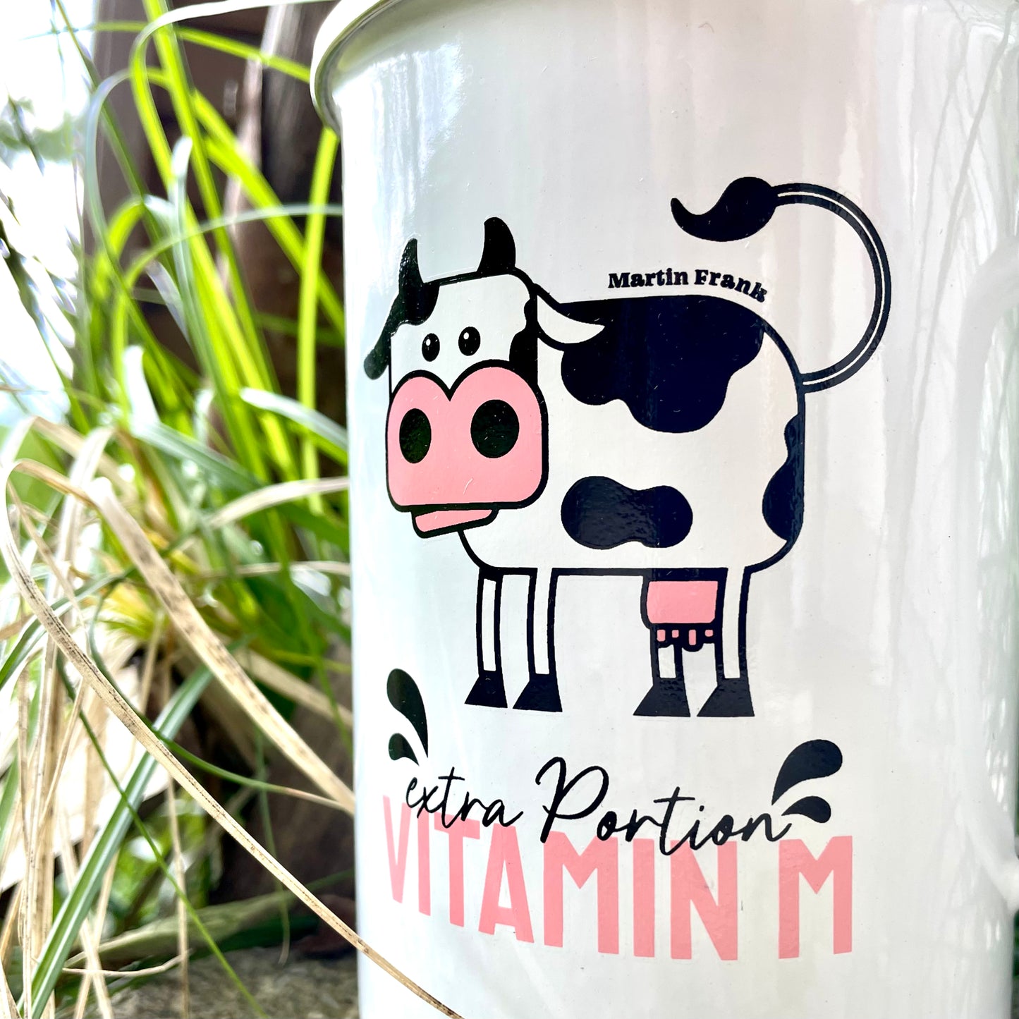 Emaille Tasse 0,55l | Martin Frank "Vitamin M"
