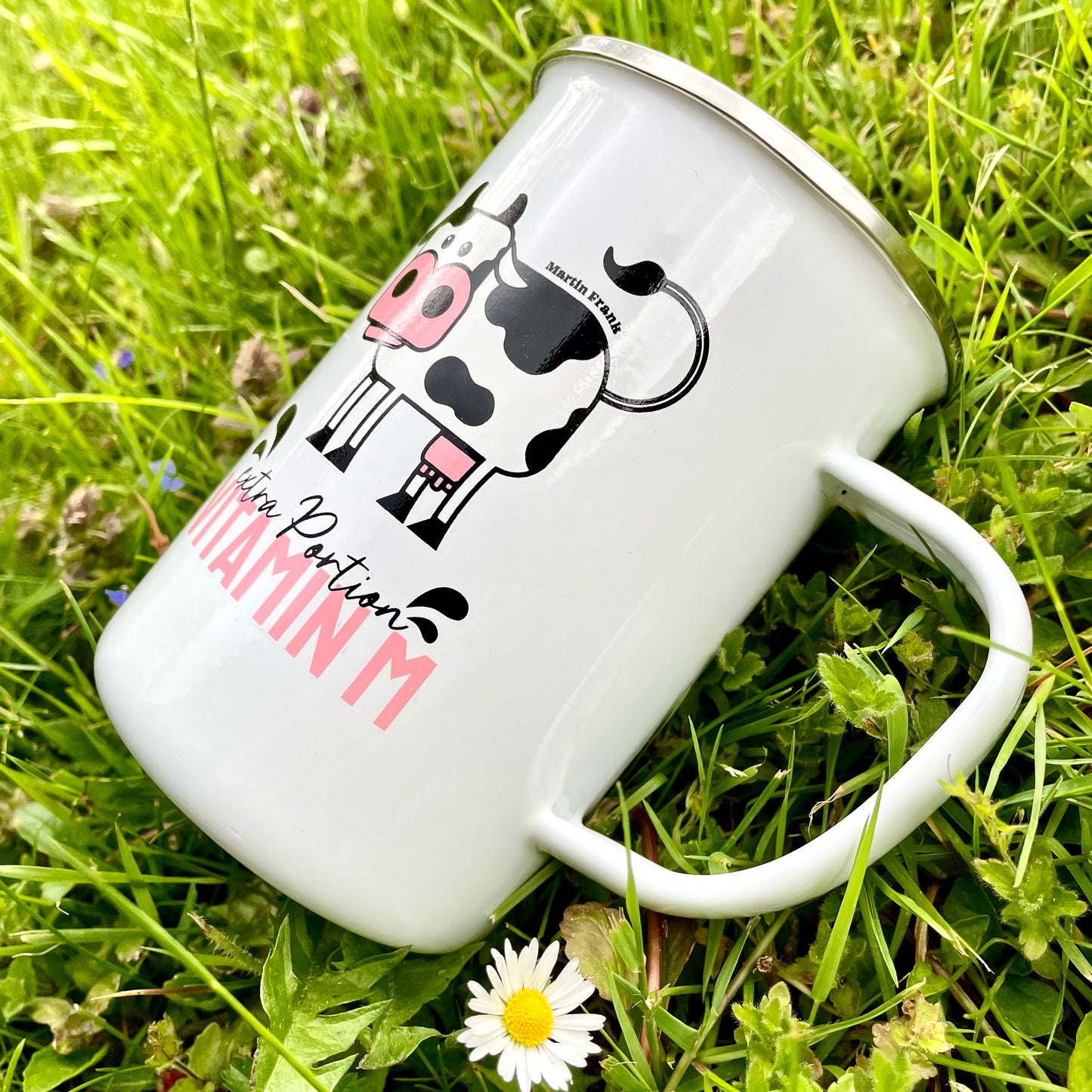 Emaille Tasse 0,55l | Martin Frank "Vitamin M"